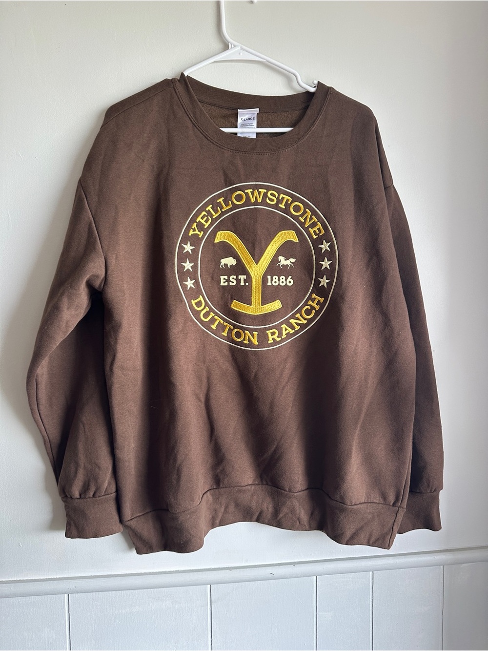 Yellowstone Dutton Ranch Sweatshirt Brown Embroidered Logo Crewneck XL